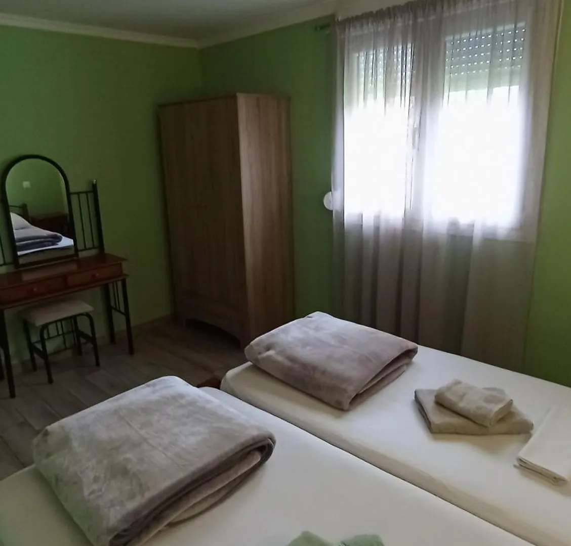 House Eugenia Sarti Apartment